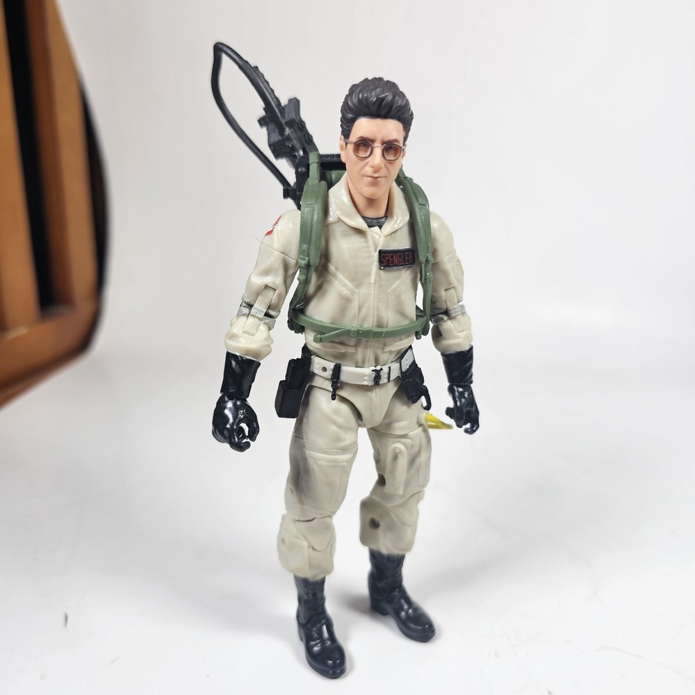 Ghostbusters Plasma Series Egon Spengler 6" Action Figure Complete Hasbro Used